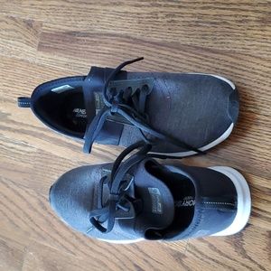 Kid's New Balance shoes